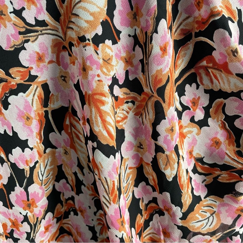 Zara Women’s Midi Floral Ruched Dress - Size M, NWT, Feminine & Flattering - Picture 12 of 16